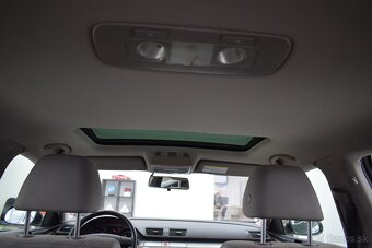 Volkswagen Passat 2,0 TDi,DSG,Xenony,PARROT,šíbr - 14