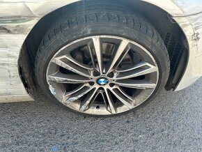 BMW F11 530d nahradne diely - 14