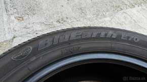 YOKOHAMA BluEarth 225/55 R18 - 14