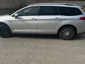 Citroen c5 Tourer 2.0hdi 100kw 6rychlostny manuál - 14