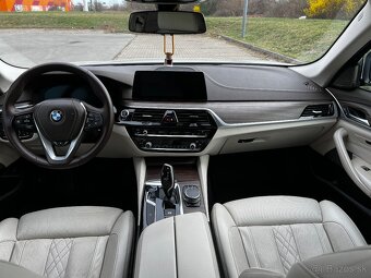 Predam BMW 530D-XDrive 195kw 1.majtiel Luxury line - 14