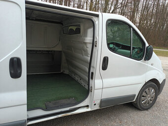 Renault Trafic 2.0dCi L2, ako nové kupené v SR - 14