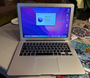 MacBook Air 2017, Silver, i5, 8GB RAM, 128GB SSD+256GB mSDXC - 14