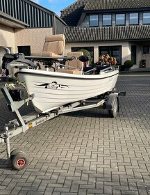 Rybársky čln plus vozík, 3xsonar, GPS kotva, motor 30 hp - 14