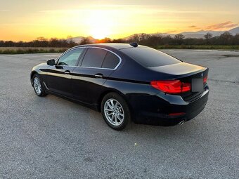 BMW rad 5 520d xDrive A/T - 14