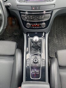 Peugeot 508 2.0 HDi 120kw - 14