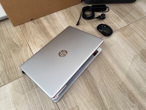 HP/Notebook/Ryzen 7 5700/32GB RAM DDR4/2TB M.2 SSD 4 Gen - 14