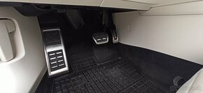 Volkswagen Passat B8 Variant Highline EXCLUSIVE - 14