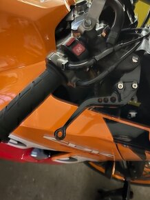 Honda CBR 600 rr REPSOL  r.2014 - 14