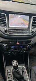 Hyundai Tucson 1.7 CRDi Shadow Odpočet DPH: 12 499 € , 2018 - 14