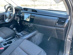 TOYOTA HILUX 2017 — NA PREDAJ/NA SPLÁTKY - 14