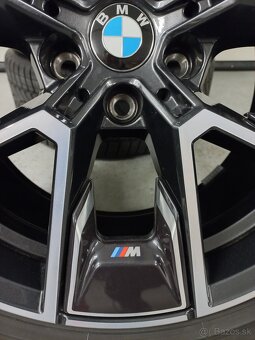 BMW 4 G26 i4 zimní sada M858 Goodyear 245/45 R18 TOP stav - 14