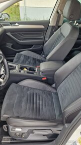 Volkswagen Passat Variant 2.0 TDI Elegance 4Motion DSG - 14