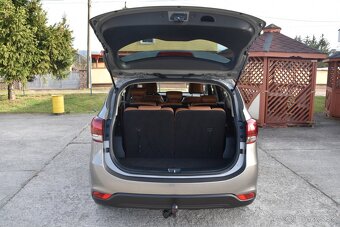 Kia Carens 1.7 CRDi Platinum 7m - 14