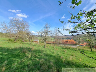 Pozemok o rozlohe 15975m2 so starším rodinným domom vhodný - 14