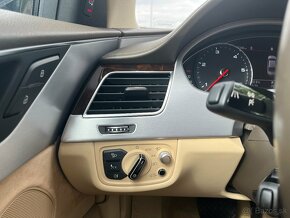 Audi a8 Long 3.0 - 14