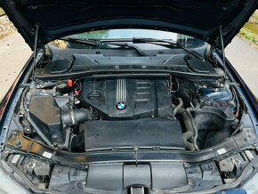 BMW E91 320d 135kw - 14