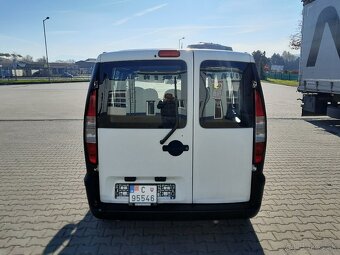 Fiat Doblo 1.9jtd 77kw combi model 2005 - 14