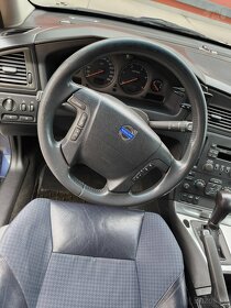 Volvo V70 2.4 D5 AT - 14