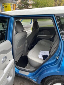 KIA Soul Ev  81 kW 2018 - 14