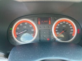 Renault Clio 1.2 16V - 14