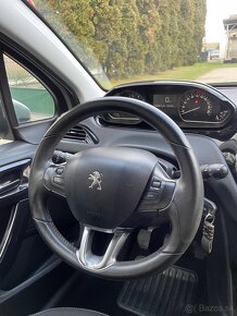 Peugeot 208 1.2 Benzin Puretech -// r.v 2016, 148912km -// - 14