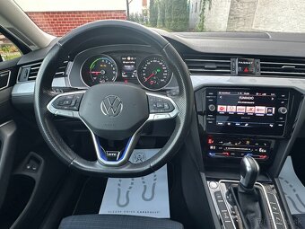 VW PASSAT COMBI GTE DSG 160 KW,NAVI,IQLED,PANORAMA - 14