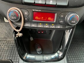 Predám KIA Ceed 3dv. Coupe 2013 - 14