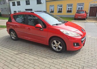 Peugeot 207 1,6 HDI SW Panorama HDI nafta manuál 66 kw - 14