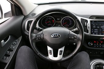 KIA SPORTAGE 2,0 CRDi AWD Platinum 1.majitel Slovak - 14