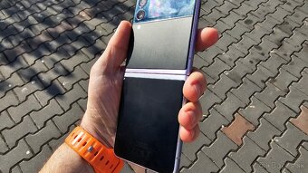 Samsung Galaxy Z Flip 3 - fľaky na lcd, funkčný - 14