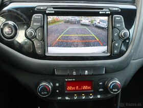 Kia Cee´d Premium 1,6CRDi 128k, panorama, navigácia, AUTOMAT - 14