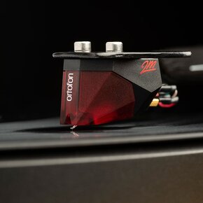 Pro-Ject DEBUT Carbon DC Ortofon RED s alu subtanierom. - 14