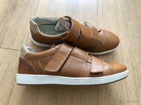 Topanky Clarks,Aldo,Tods,M&S,Santoni - panske - 14