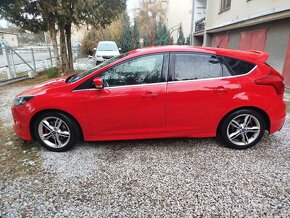 Ford Focus - 14