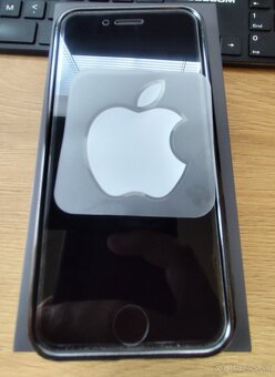 iPhone 8 64GB Space gray - 14