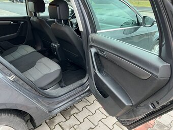 Volkswagen Passat 2.0 TDi DSG B7 - 14