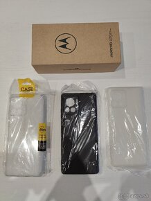 Motorola edge 30 Ultra 12/256 GB - 14