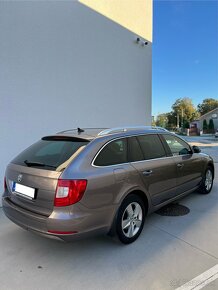 Škoda Superb Combi 2.0 TDi 2010 nová STK/Ek - 14