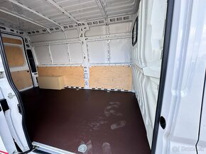 Fiat Ducato Dodávka 2.3 MultiJet 140k SCR L3H2 3,5t - 14