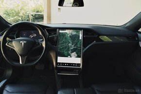 Tesla Model S S75D - 14