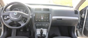 ŠKODA OCTAVIA COMBI 2.0 TDi CR - 14