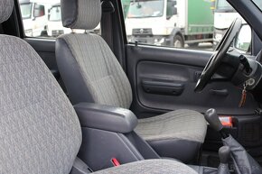 Toyota Hilux 2.5 D-4D Double Cab 4x4 - 14