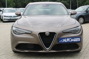 Alfa Romeo Giulia 2,2 JTDm 100 kW - 14