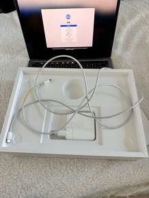 MacBook Pro M1, 256GB - 14