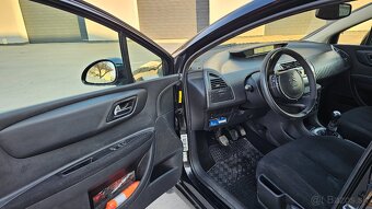 Citroen C4  1.6 i - 14