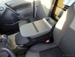 Renault Kangoo 1.5dCi Maxi klima,par.senzory,velice pěkný - 14