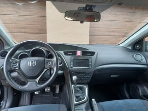 Honda Civic 2.2 i-DTEC Sport - 14