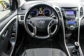 Hyundai i30 1.6 CRDi HP DOHC 16V Style - 14