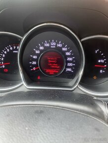 Kia ceed 1.6 GDi benzín 2019 209 000 km - 14